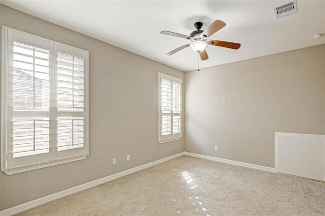 Building Photo - 27827 Hunters Rock Ln