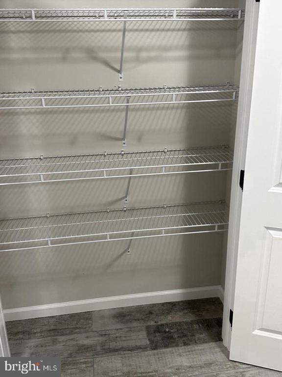 Building Photo - 106 Delano Dr