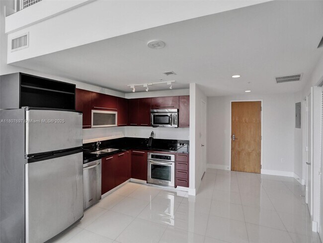 Building Photo - 244 Biscayne Blvd