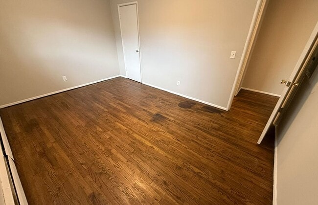 Interior Photo - Lafayette Hills