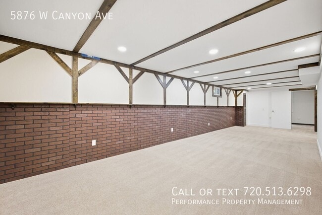 Building Photo - 5876 W Canyon Ave