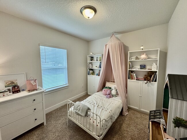 Building Photo - 4007 Amble Wy