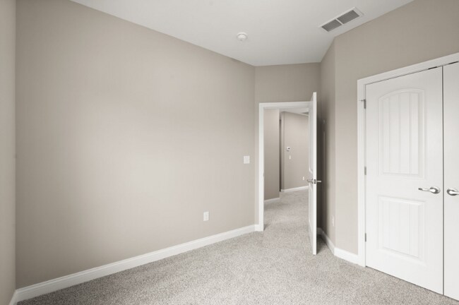 Building Photo - 1579 CYPRESS Cv NW