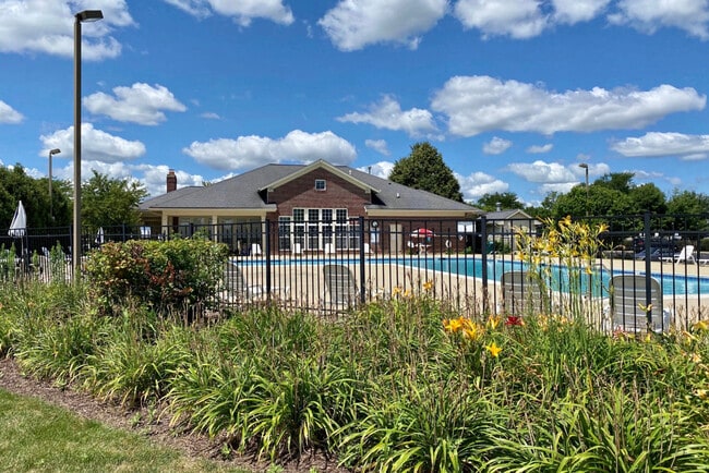 Building Photo - 2477 Smithfield Ct