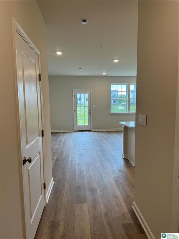 Building Photo - 1207 Susan Cir