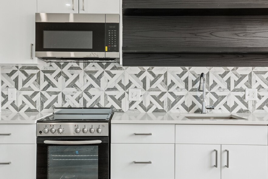 Building Photo - Annex 1201