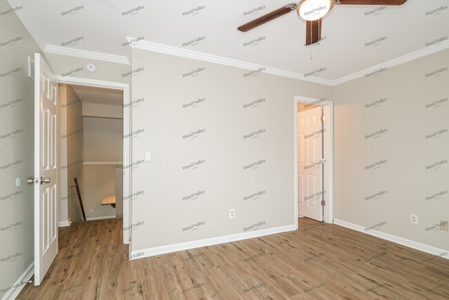 Building Photo - 451 Xavier Ct