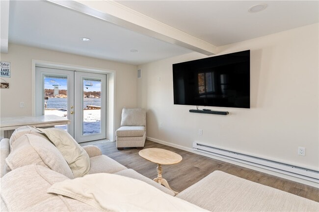 Building Photo - 1350 Bay Shore Blvd