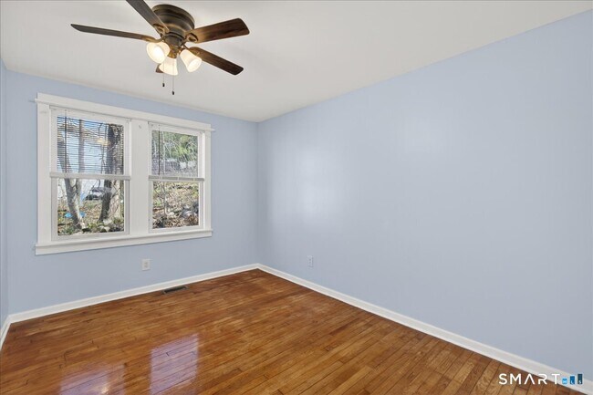 Building Photo - 91 Jewett St