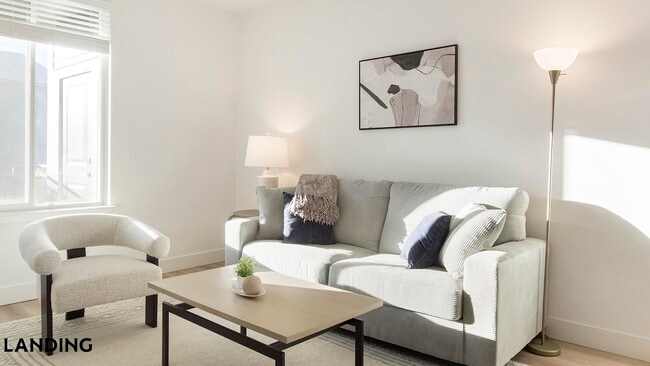 Building Photo - 10670 Jake Jabs Blvd