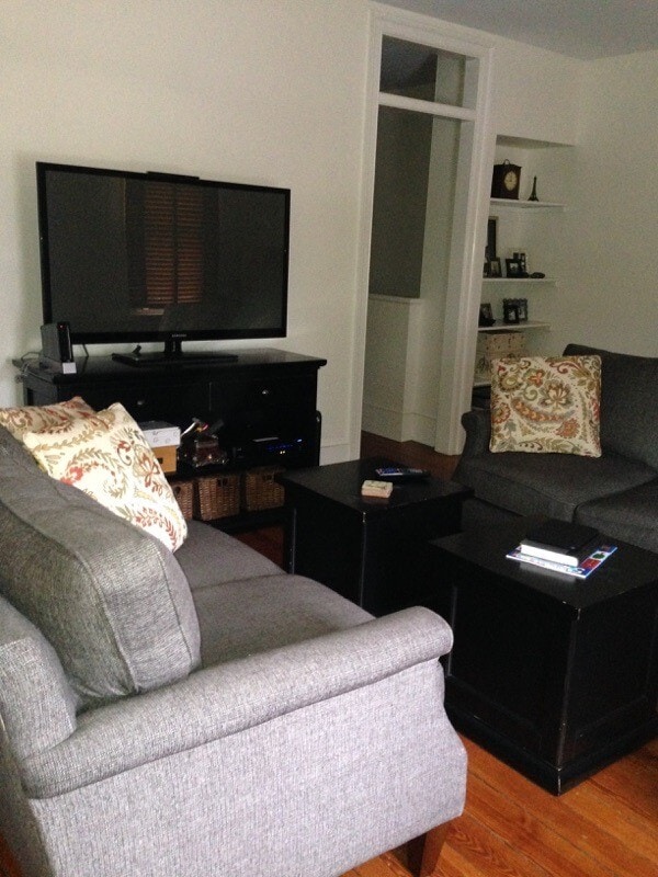 Living Room 1 - 1907 Delaware Ave