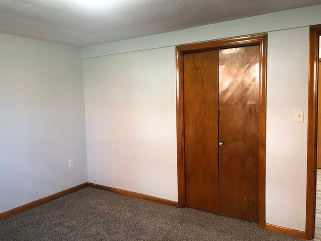 Building Photo - 103 Trapelo Rd