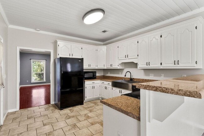 Building Photo - 4310 Revere Way