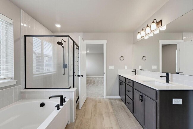 Building Photo - Spacious Newer Lacey Home | 3-Bed Home with A/C, Gas Fireplace, Bonus Loft & Fully Fenced Backyard!