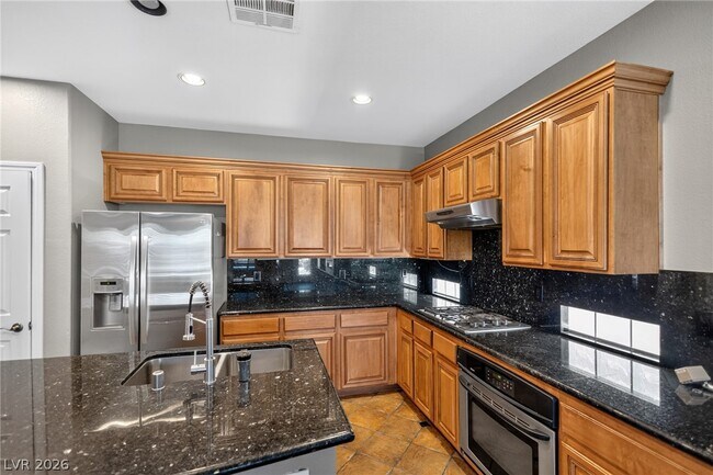 Building Photo - 8307 Ivy Leaf St