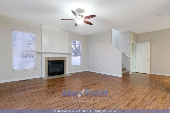 Building Photo - Beautiful 6BD, 3.5BTH, 3GAR Home in Cranberry Hills