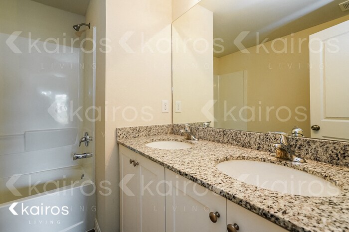 Building Photo - 18304 Gibraltar Ln