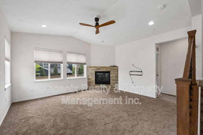 Building Photo - 1417 Lander Ln