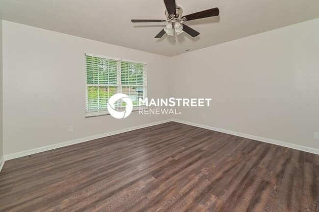 Building Photo - 6509 Ellesmere Dr NW