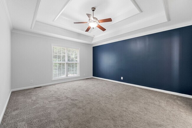 Building Photo - 3 Bedroom 3 Bath Pet Friendly Home For Ren...