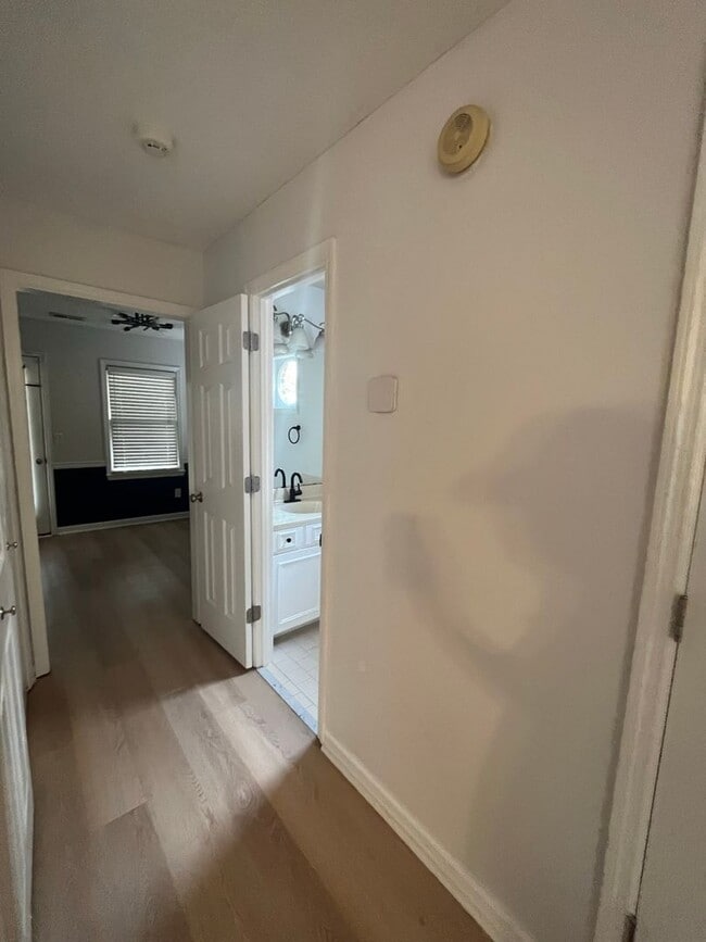 Building Photo - Your Dream Home is Waiting for You! Yardwo...