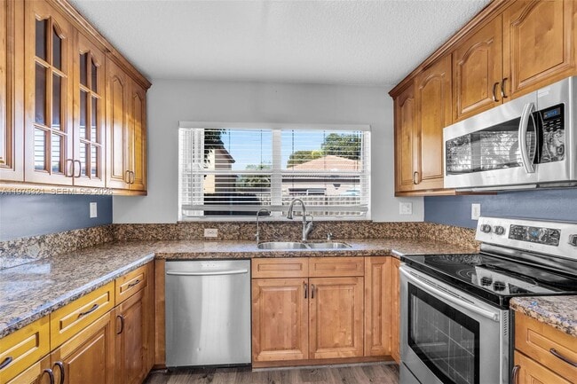 Building Photo - 19249 NW 13th St