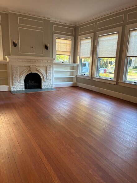 Building Photo - 3511 Dartmouth Ave