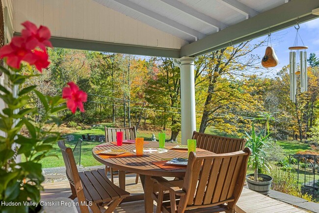 Building Photo - 114 Chase Rd