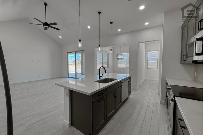 Building Photo - 3Bed/2Bath House in North Surprise! BRAND NEW! NEVER LIVED IN! 1 ACRE LOT!