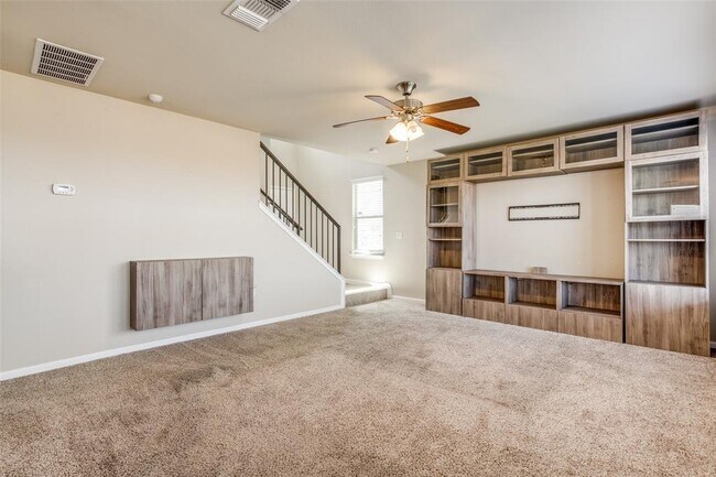 Building Photo - 12402 Walter Vaughn Dr
