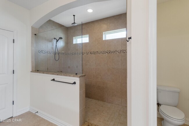 Building Photo - 307 Johnson Bayou Dr
