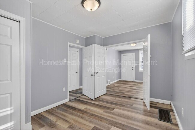 Building Photo - 5637 Hodiamont Ave