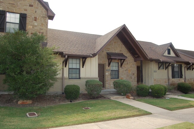 Building Photo - 3315 General Pkwy