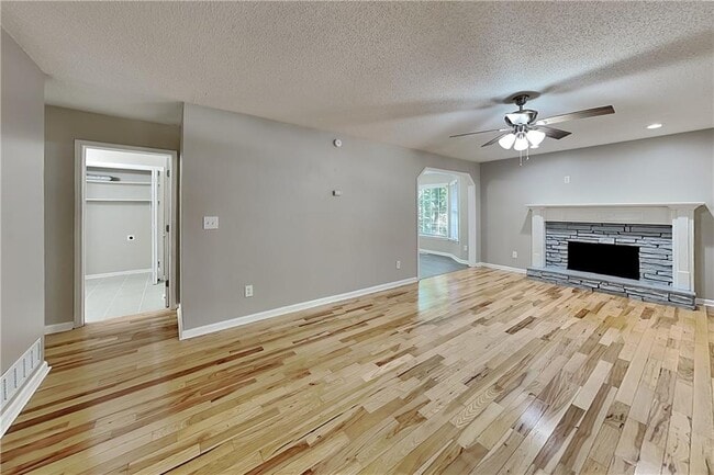 Building Photo - 339 Abbington Ln