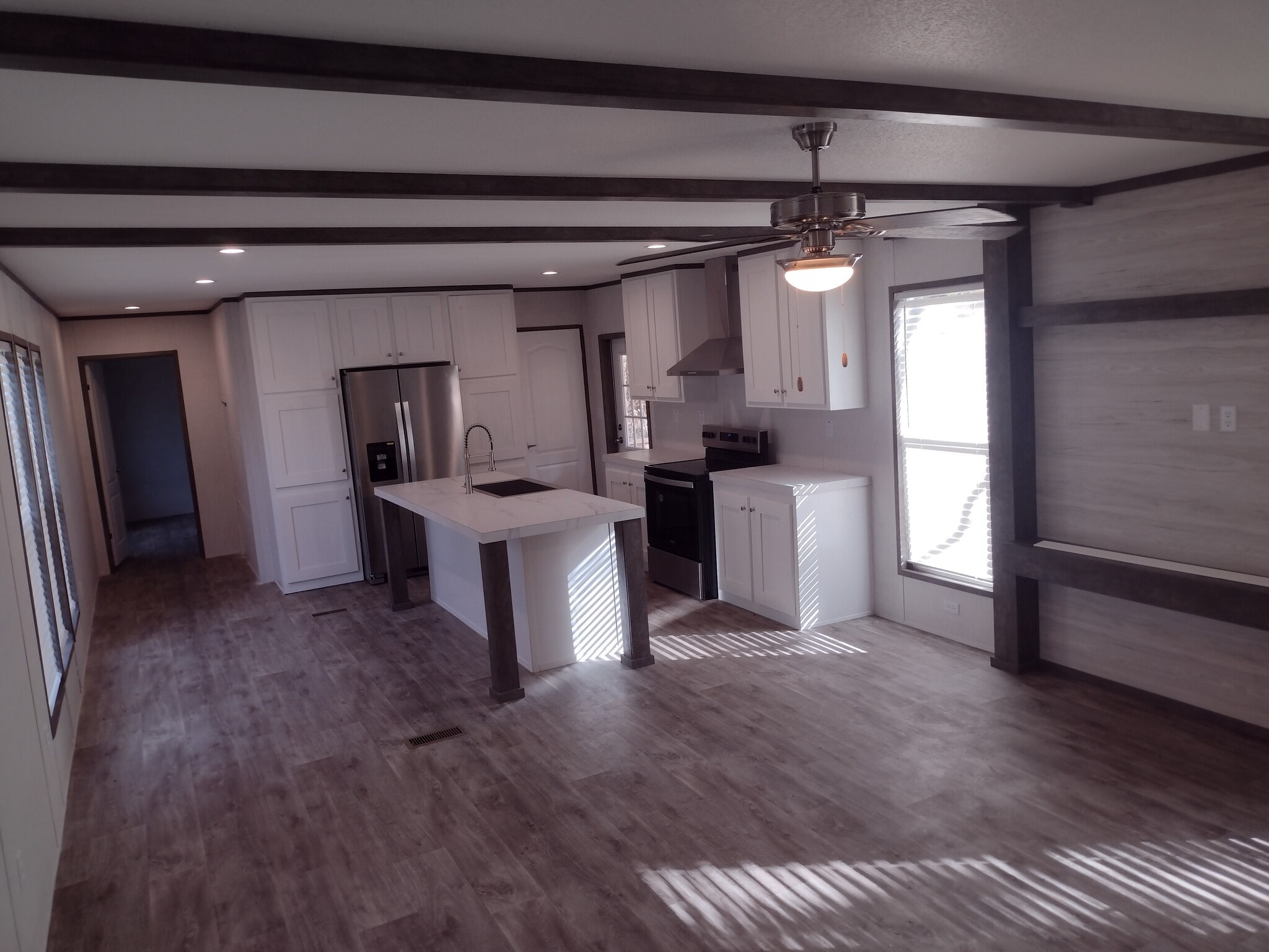 Building Photo - 39784 S Thibodeaux Rd