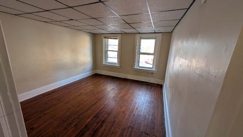 Building Photo - 376 Cherry St