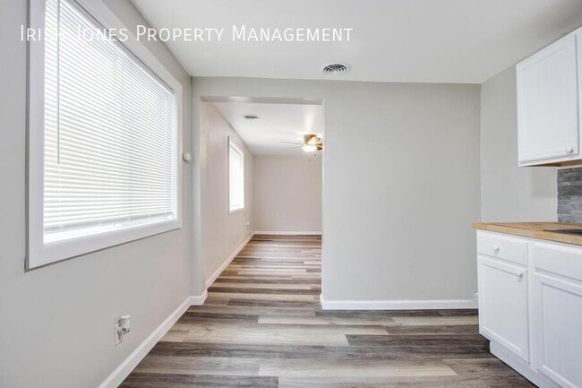 Building Photo - 94 Edson-Apt. 5 - rear cottage