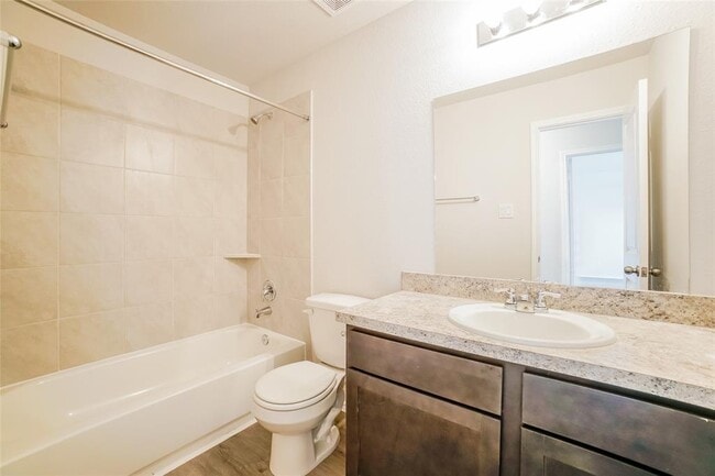 Building Photo - 314 Pronghorn Dr