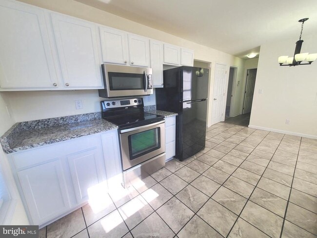 Building Photo - 110 Duck Creek Ln