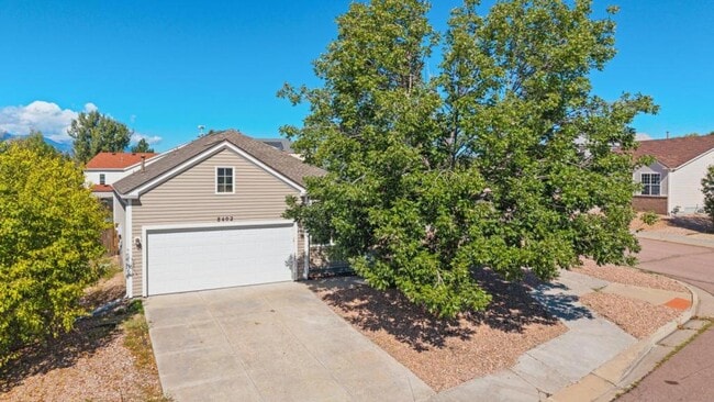 Building Photo - 8402 Snowdrop Ct