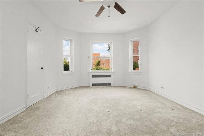 Building Photo - 70 Strawberry Hill Ave