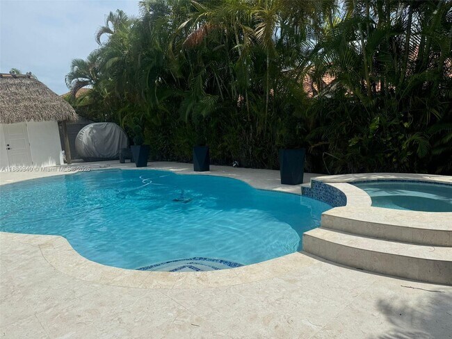 Building Photo - 41 NW 136th Ct