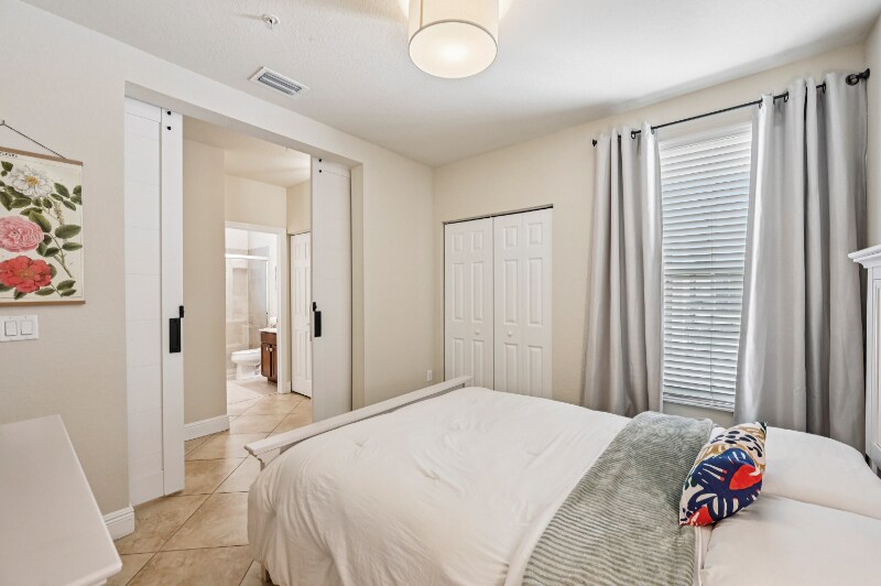 Building Photo - 4714 Monarch Way