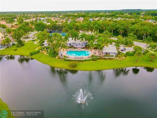 Building Photo - 20107 Ocean Key Dr