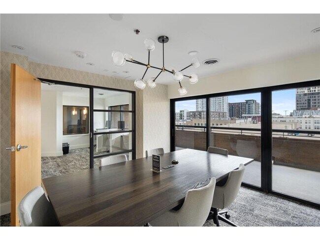 Building Photo - 20 NE 2nd St