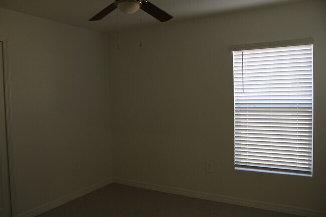 Building Photo - 19542 Fairhill Ct