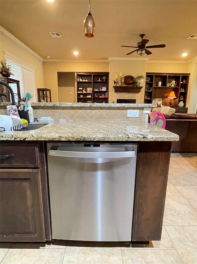 Building Photo - 4006 Rocky Vista Dr