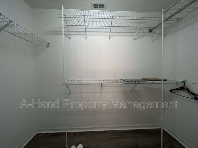 Building Photo - 4104 Cannon Ct