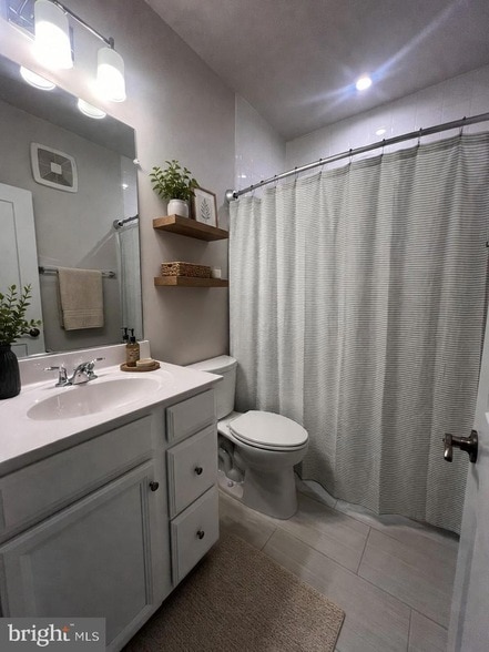 Building Photo - 44625 Wolfhound Sq