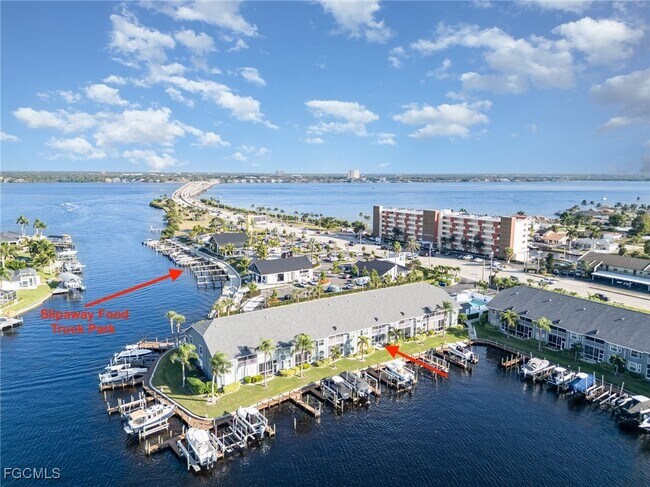 Building Photo - 1765 Cape Coral Pkwy E